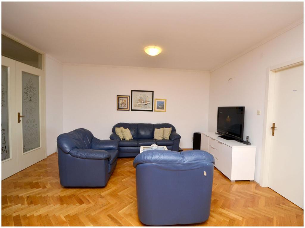 Apartment Laura Podstrana Pokój zdjęcie