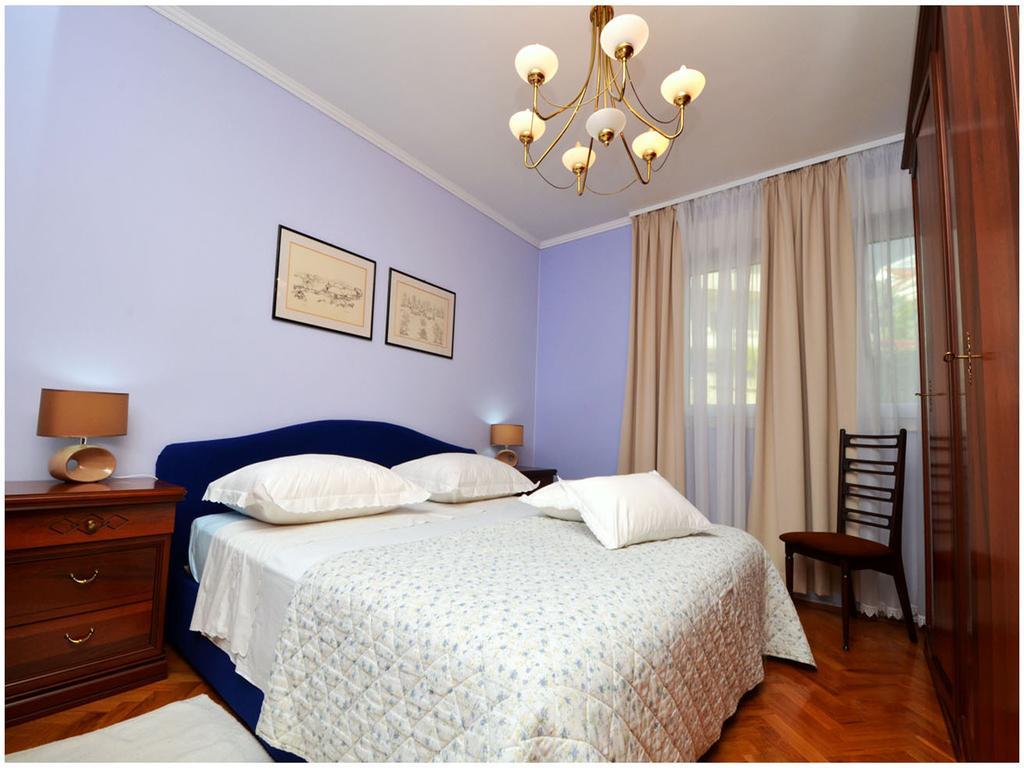 Apartment Laura Podstrana Pokój zdjęcie
